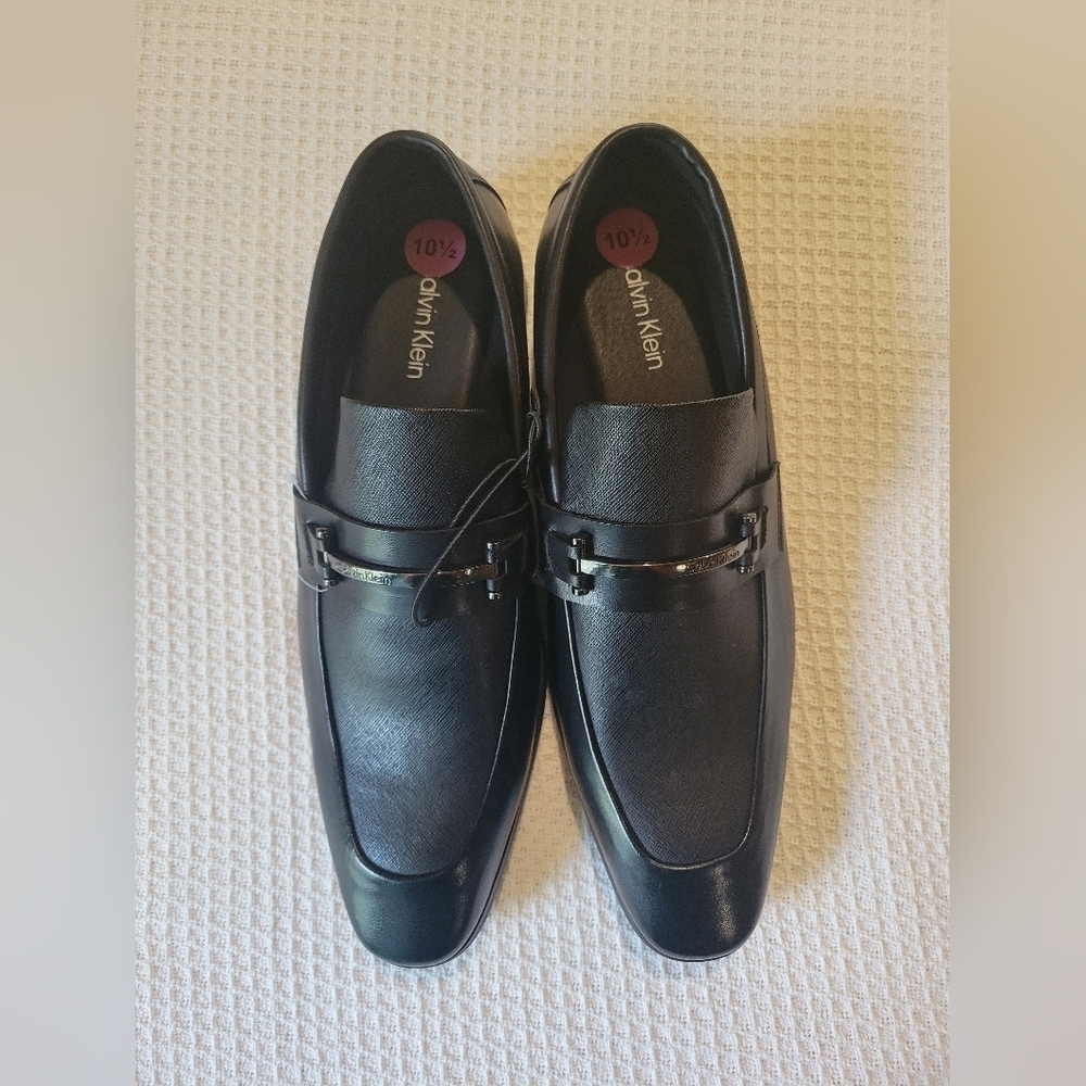 Calvin Clein Men's Black Loafers - Picture 2 of 10